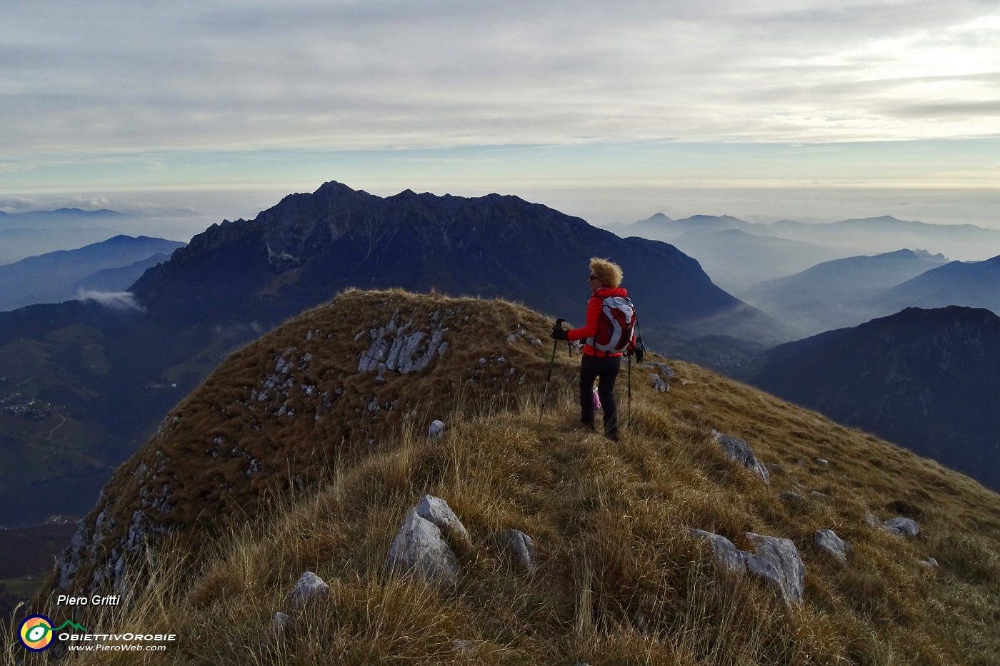 71 In cresta al Chgnol d'Arale (2068 m).JPG -                                